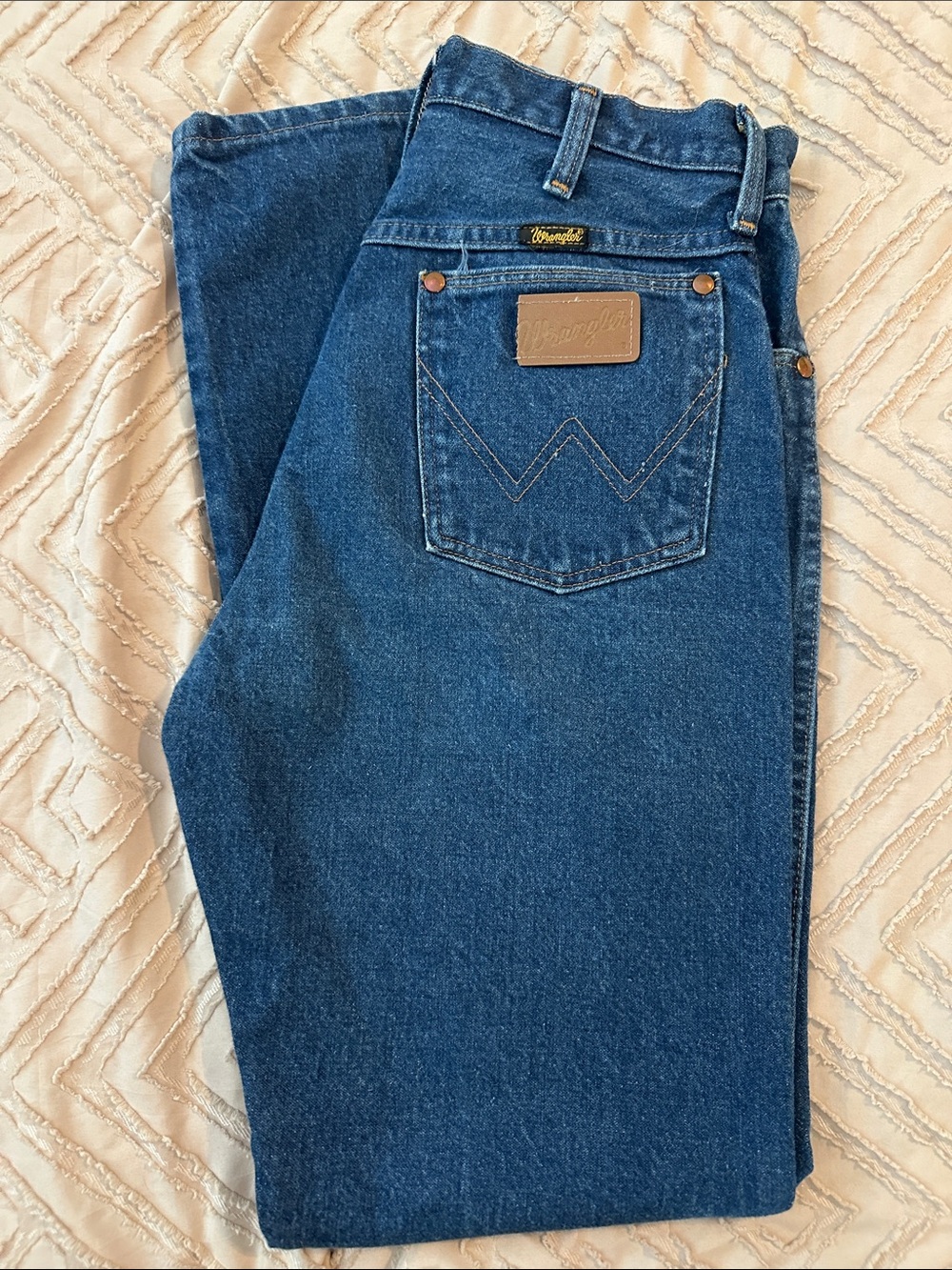 Wrangler Women’s Retro Blue Relaxed Fit Jeans